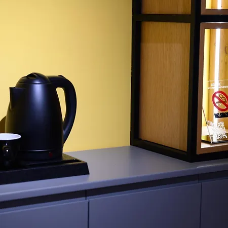 Adore شقة تيرانا