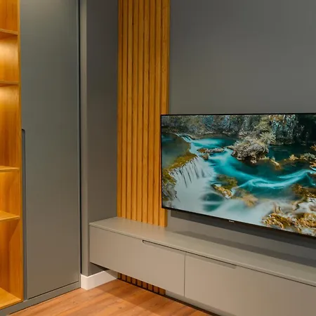 Adore Appartement